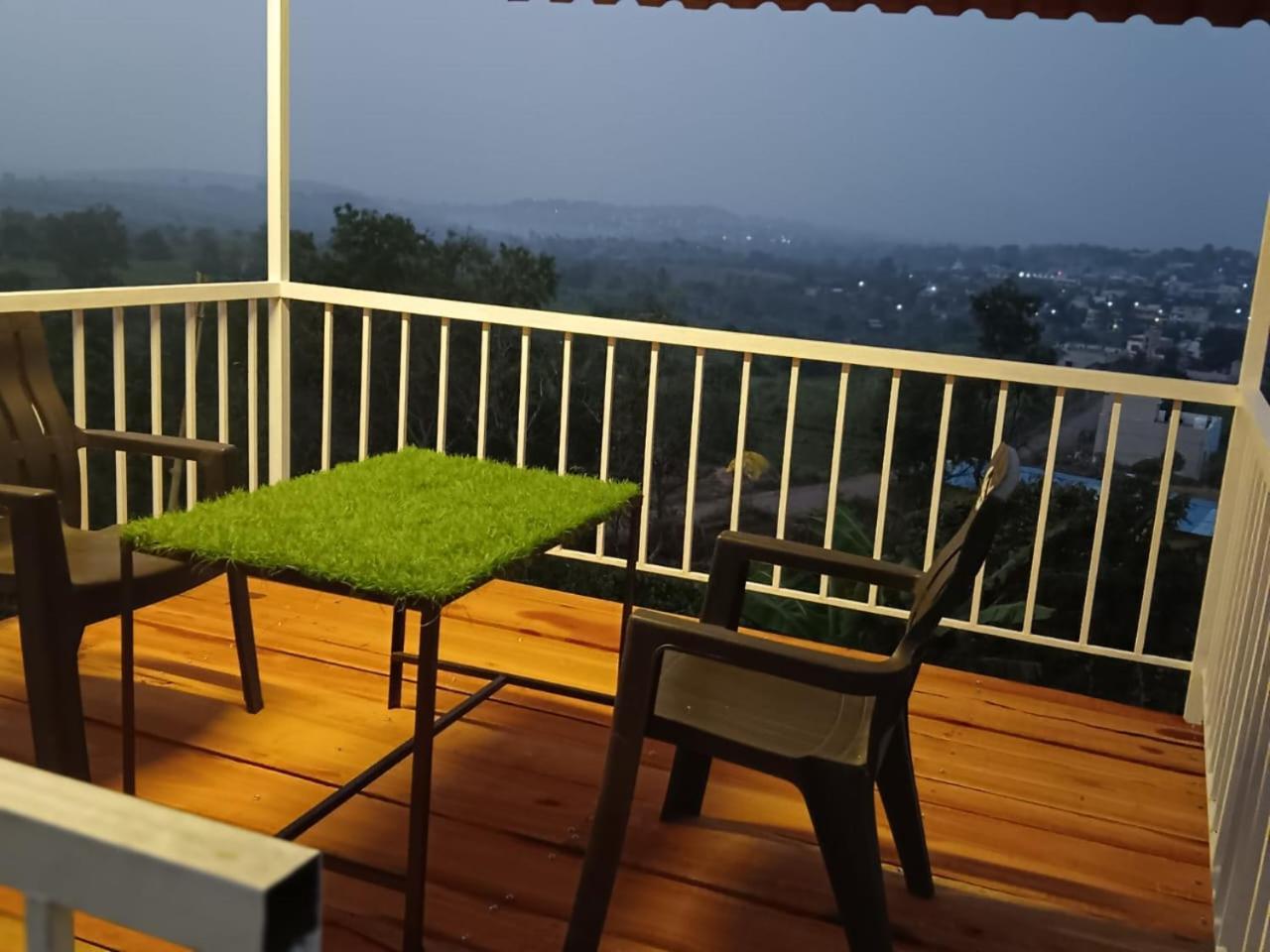 Veera Farmhouse,Villa Kolhapur Ngoại thất bức ảnh