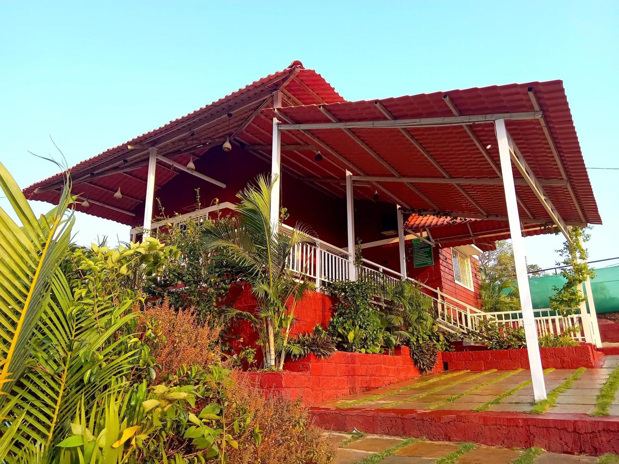 Veera Farmhouse,Villa Kolhapur Ngoại thất bức ảnh